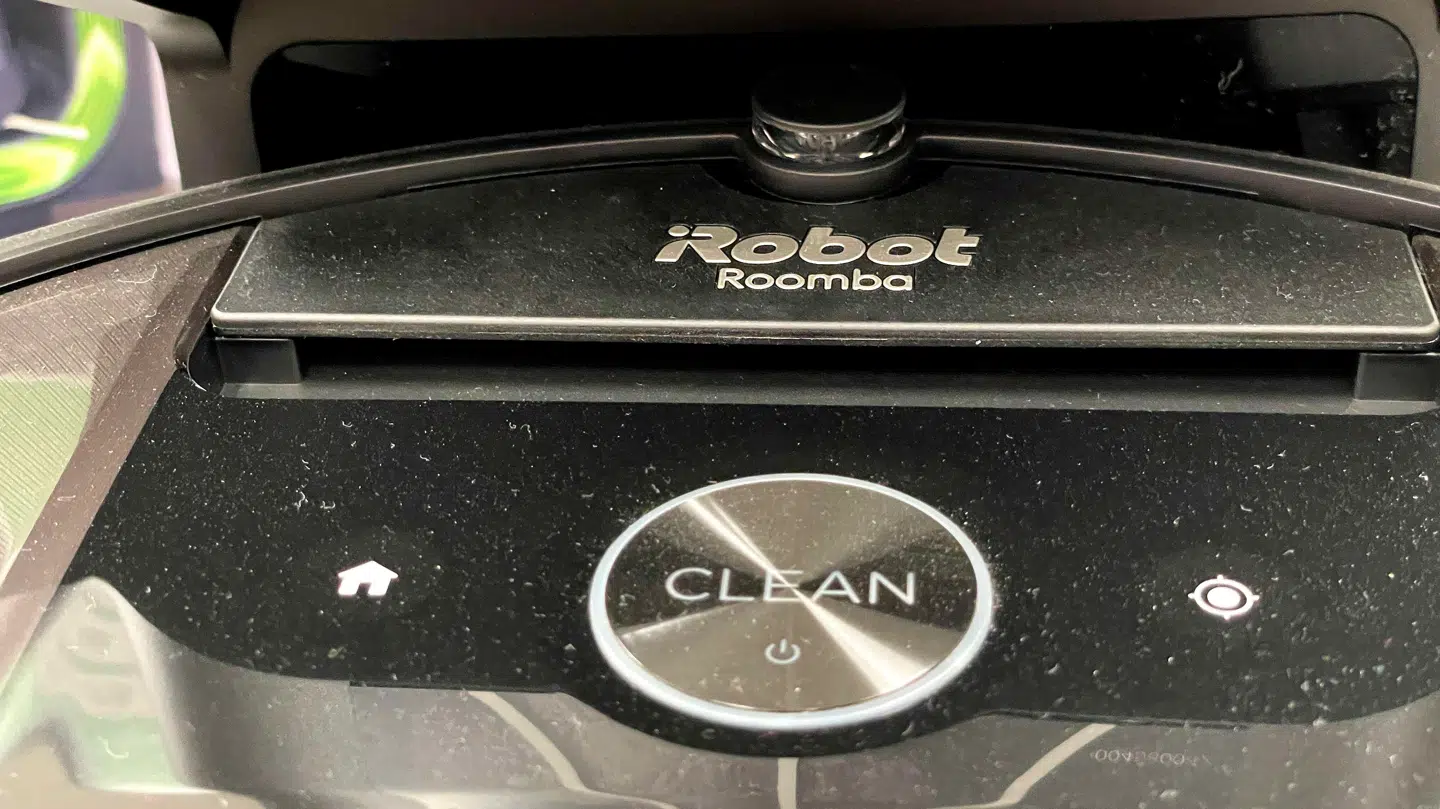 Den første Roomba-robotstøvsuger kom på markedet i 2002.