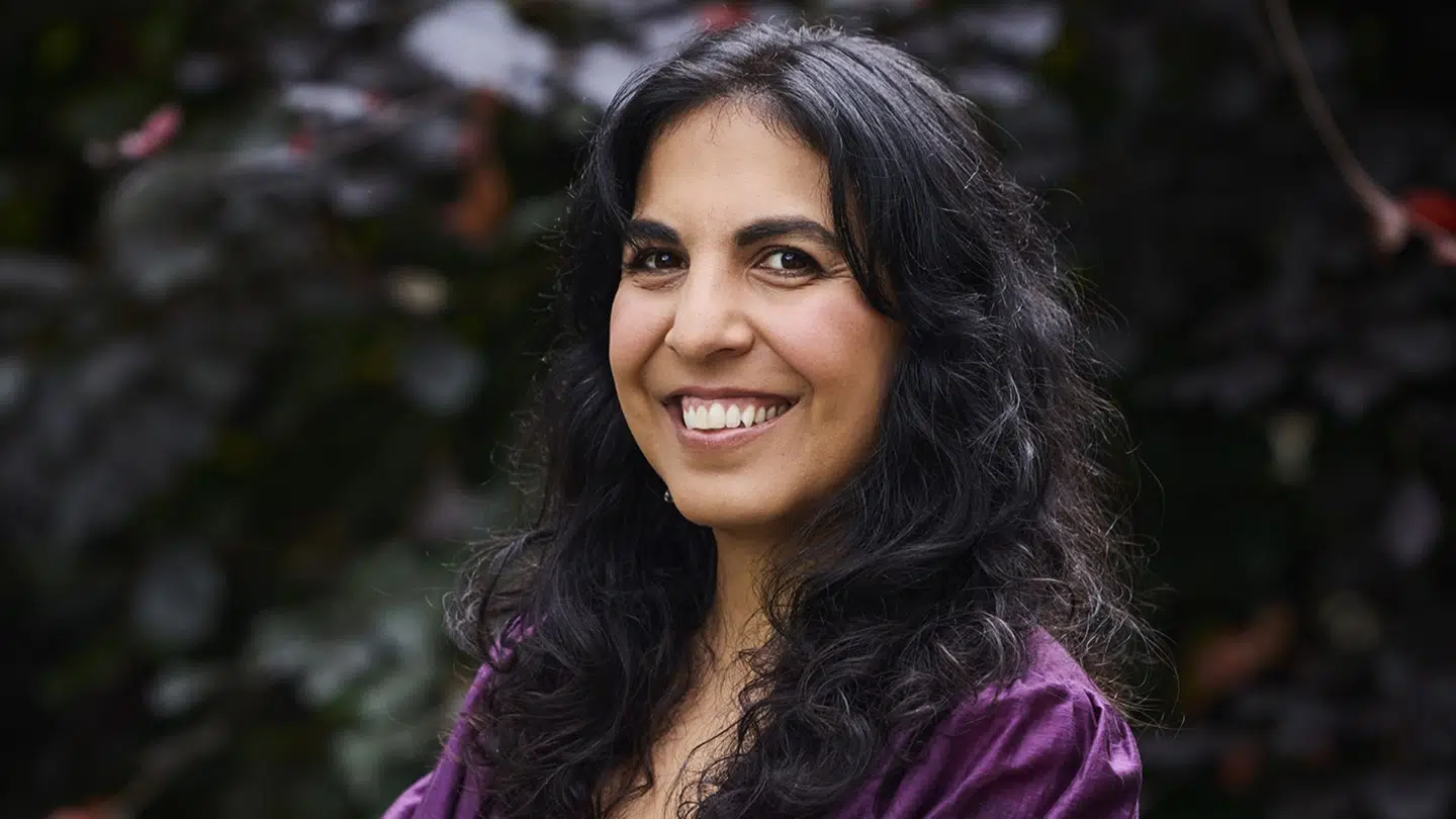 Hanna Jamali er psykolog i den svenske udgave af 'Gift ved første blik' og så har hun udgivet bogen 'Konfliktkoden'.