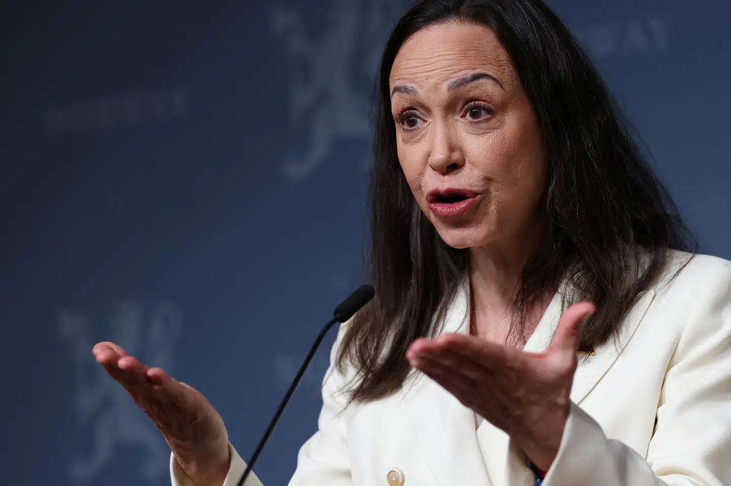 Nobelprismodtager Machado, som levede i skjul i Venezuela, har holdt adskillige pressemøder, efter at hun er ankommet til Oslo efter en farefuld tur i dårligt vejr ud af det sydamerikanske land.