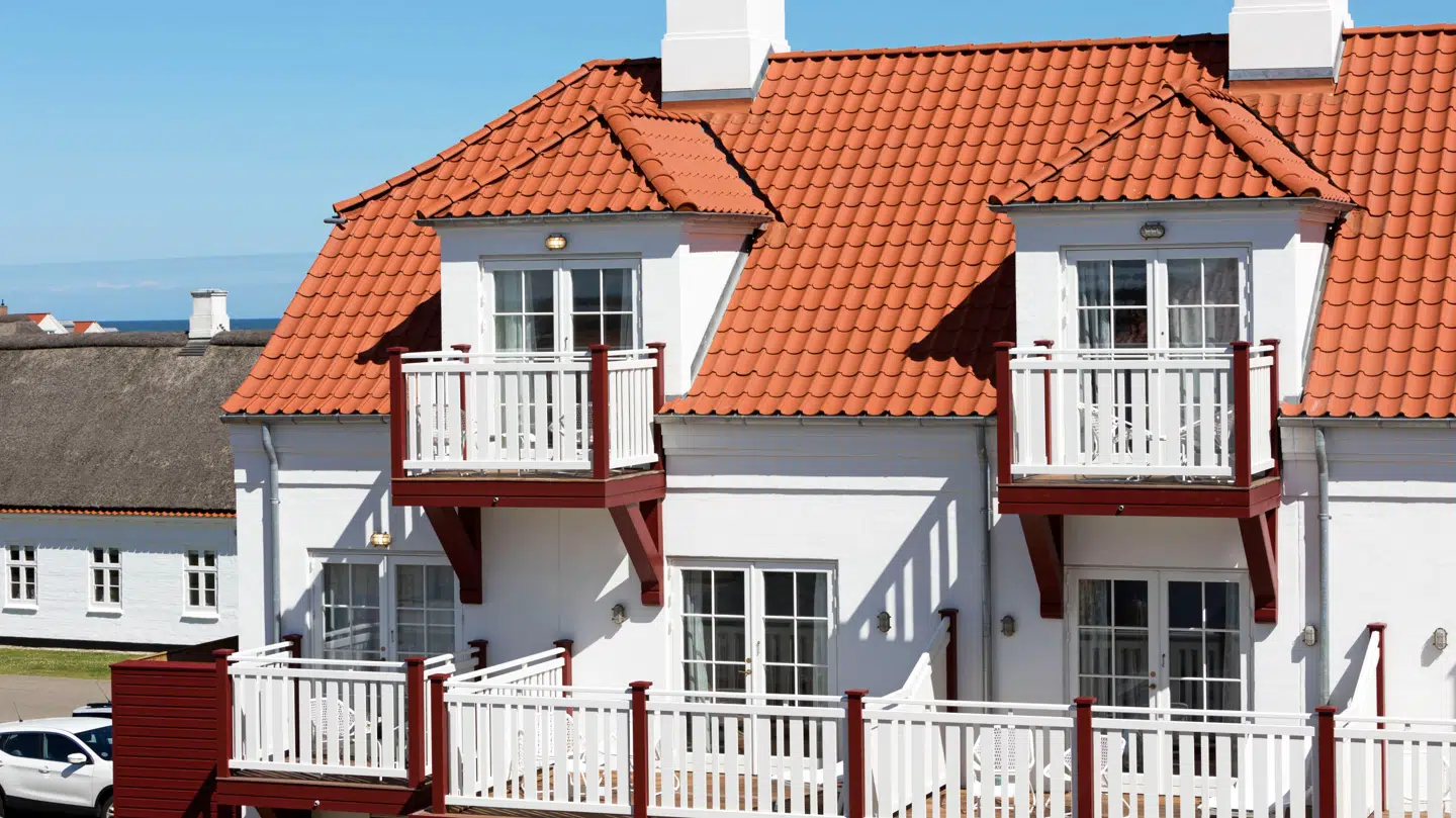 Small Danish Hotels hedder i fremtiden Stays. Navneskiftet sker den 14. januar 2026 og er et led hotelkædens langsigtede udviklingsstrategi. Strandhotellet Blokhus er det nyeste medlemshotel i kæden.