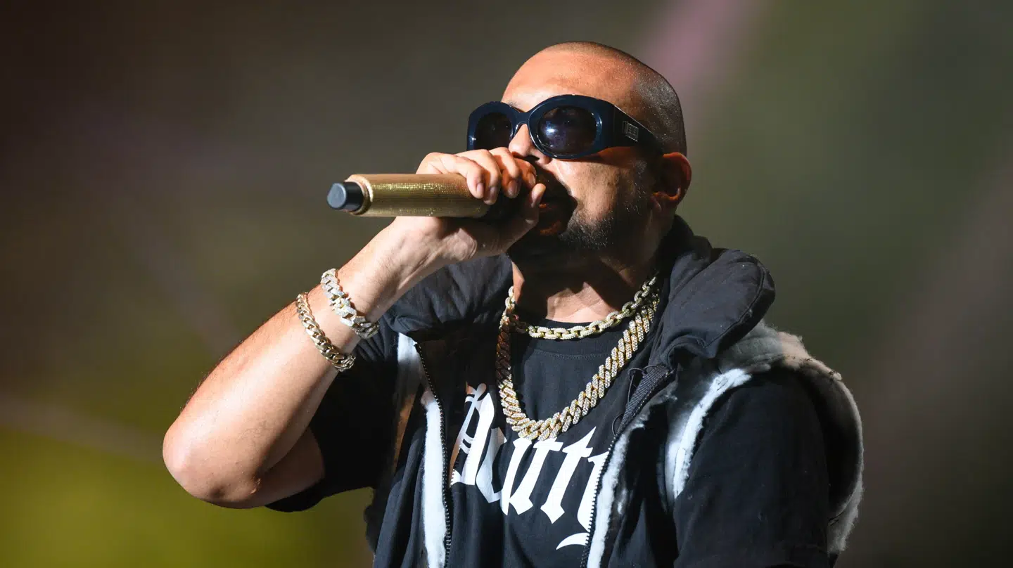 Sean Paul har måttet skuffe de svenske fans.