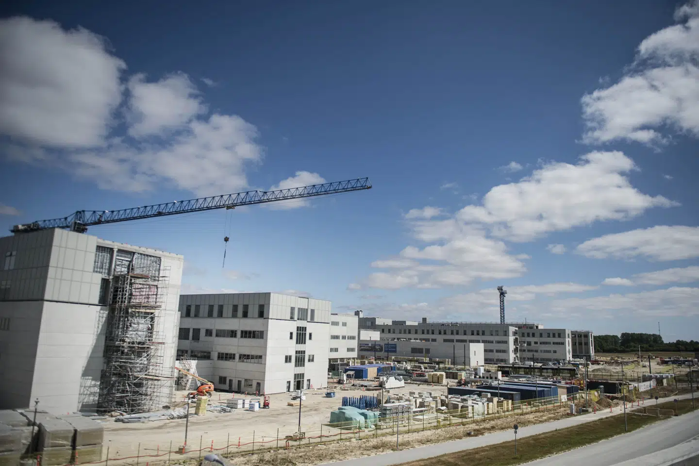 Byggeriet af Det nye Odense Universitetshospital (Nyt OUH) skulle have været færdigt i 2022. Forventningen er nu sat til 2027, men en konkurs kan betyde yderligere forsinkelser. (Arkivfoto).