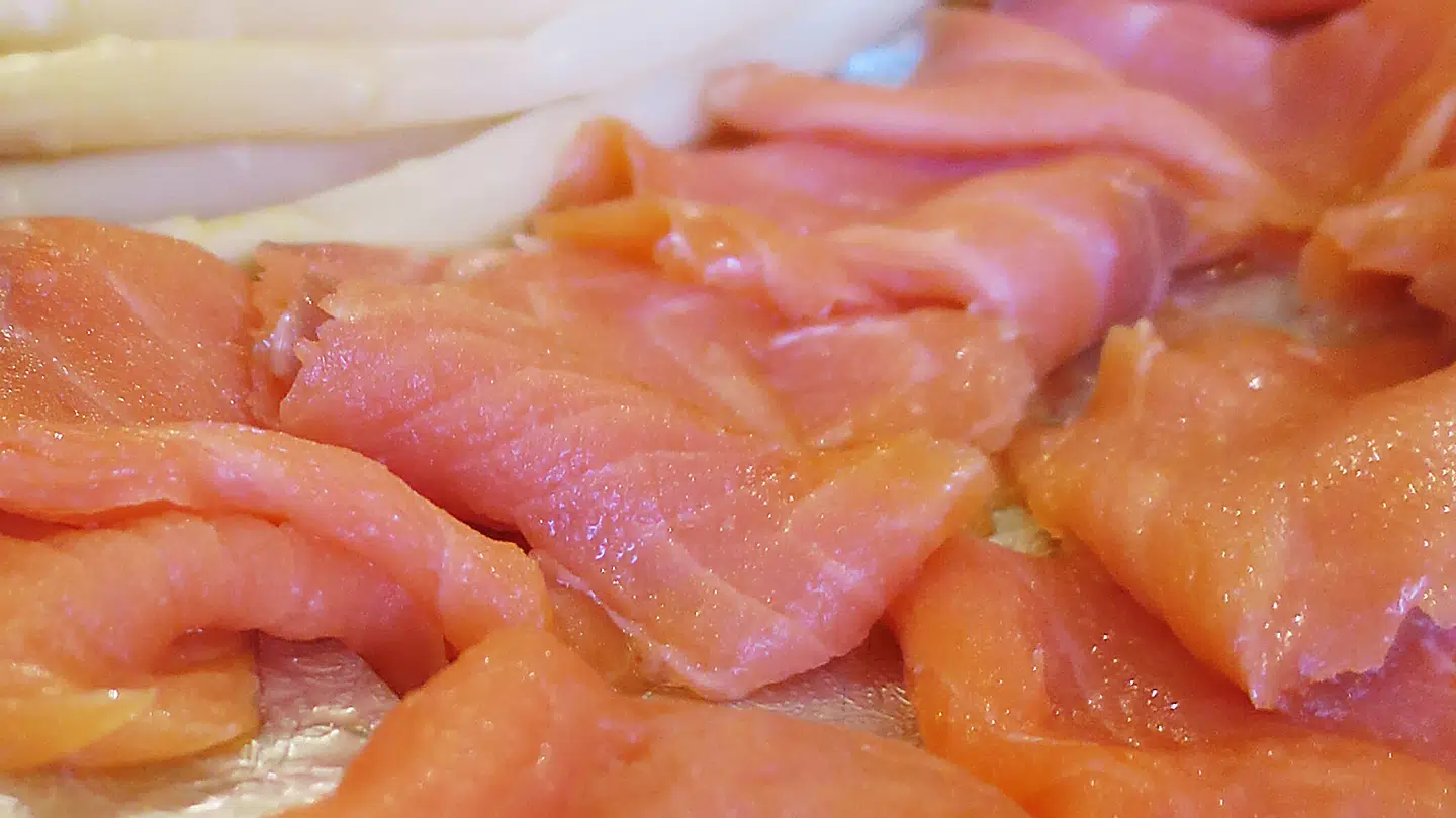 Forkert håndtering af fisk kan føre til listeria.