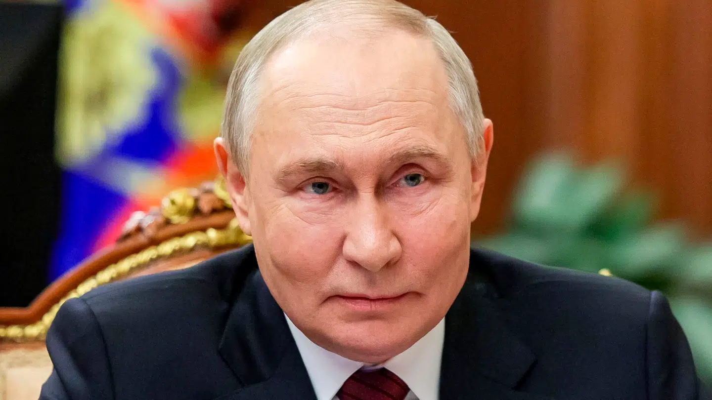 Vladimir Putin kan endegyldigt sætte en stopper for fredsforhandlingerne.