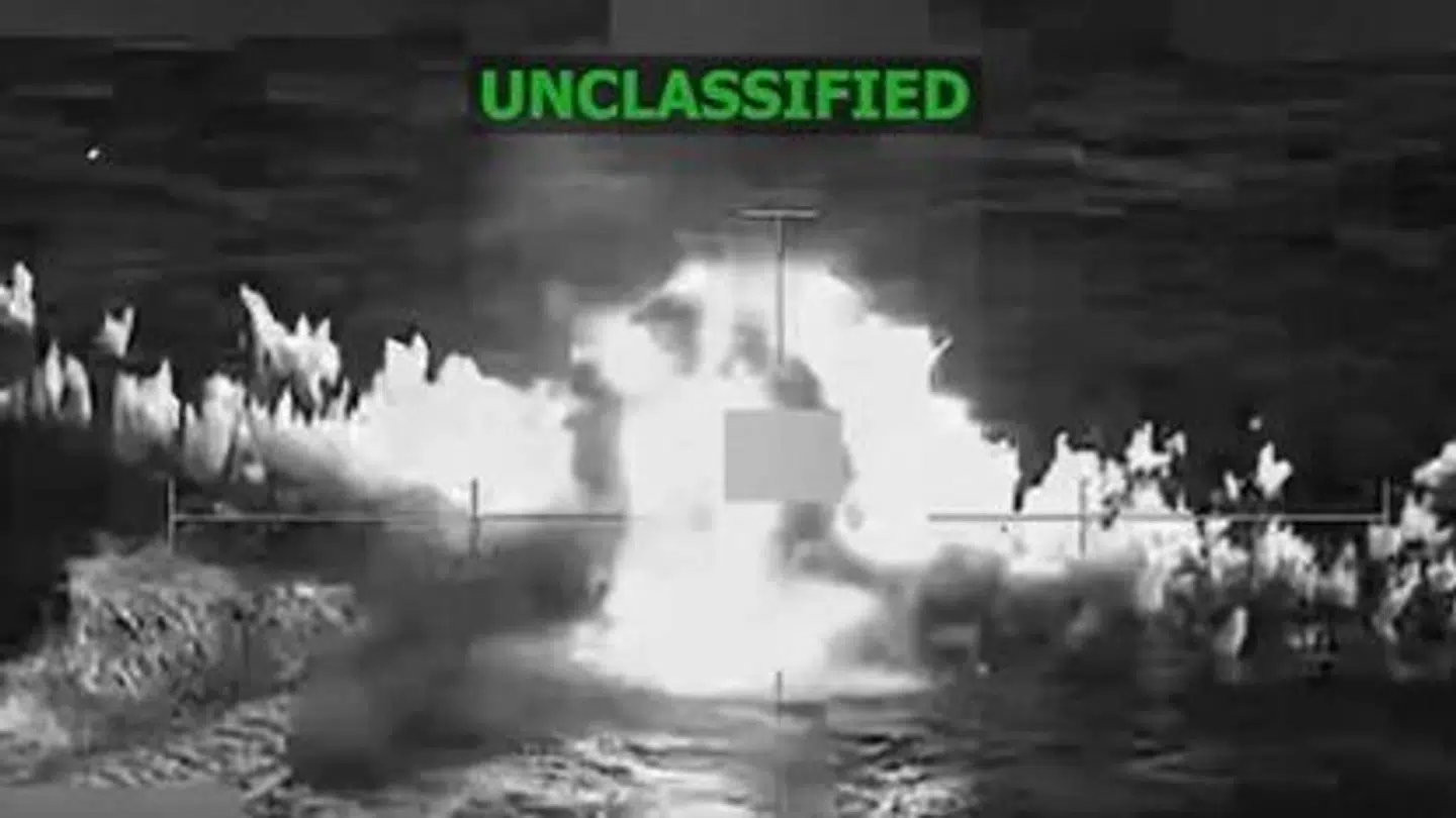 Her ses et skærmbillede fra en video, som det amerikanske militærs sydlige kommando, Southcom, har delt natten til torsdag.