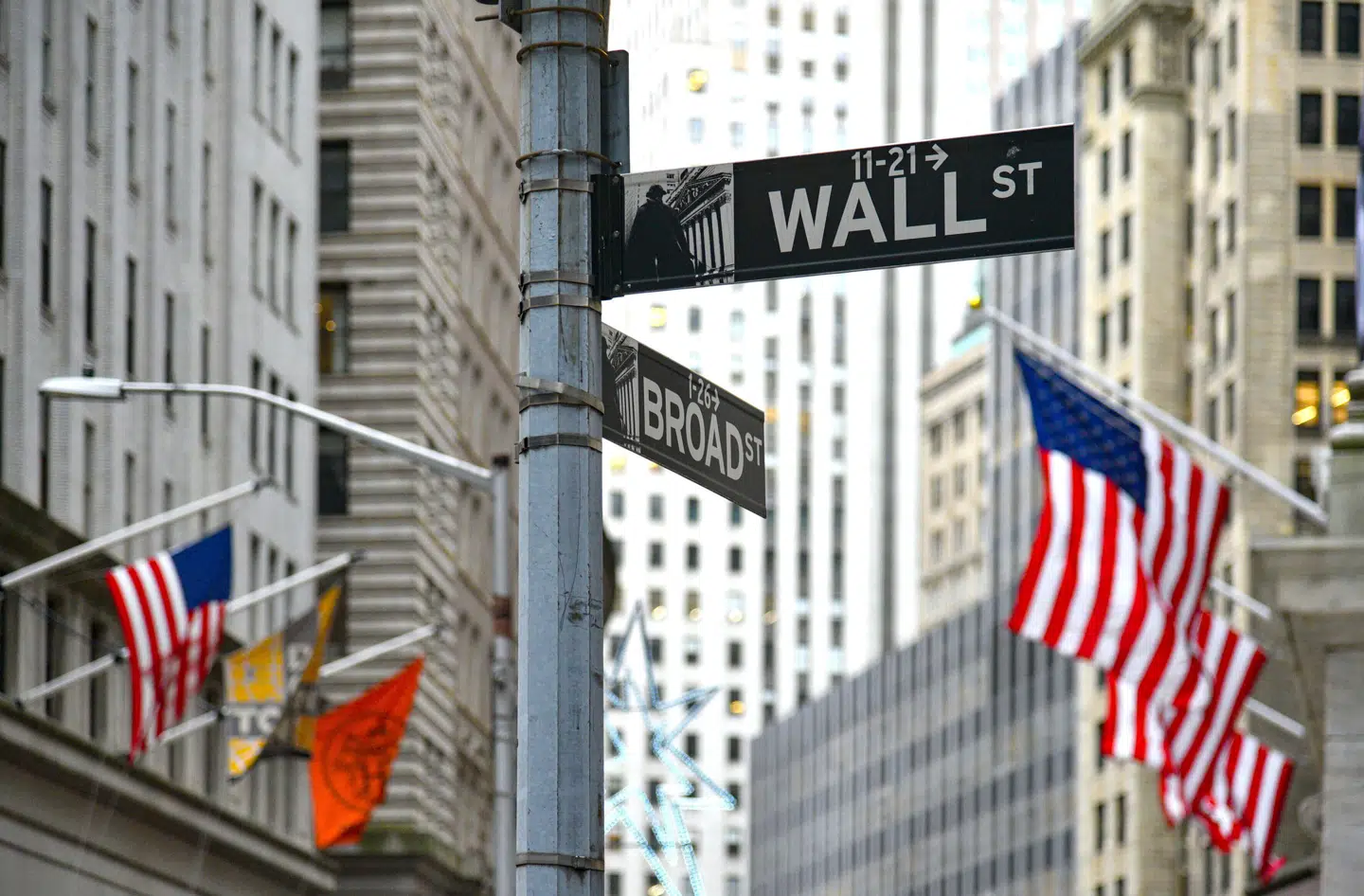 Aktierne på Wall Street bliver ved med at falde.