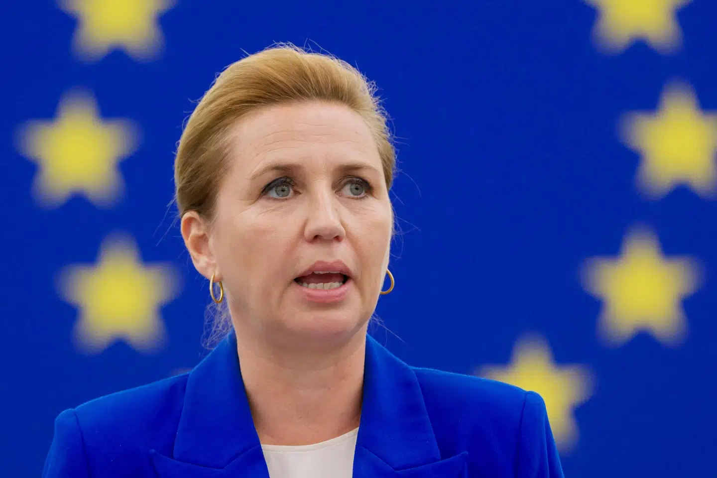 Statsminister Mette Frederiksen (S) er torsdag i Bruxelles til EU-topmøde, hvor der skal findes finansiering til Ukraine. (Arkivfoto).