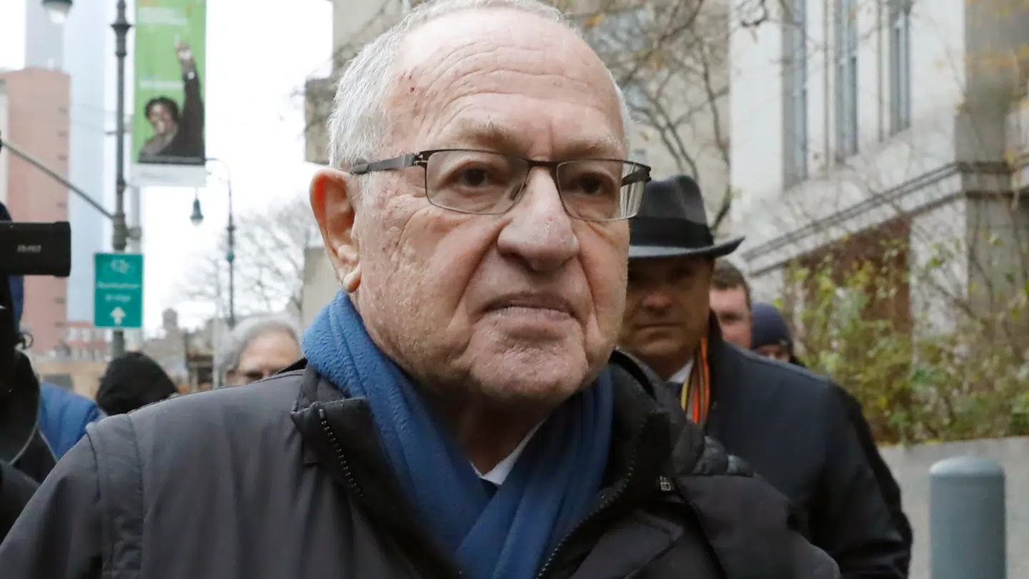 Alan Dershowitz er på vej med en bog, der udkommer i 2026, og som Donald Trump kan være meget interesseret i.