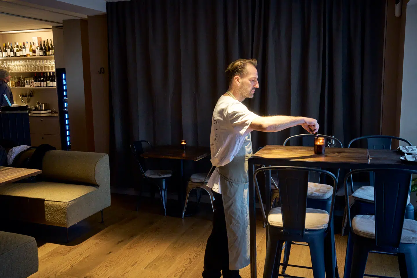 Tjeneren var det eneste forsonende element ved besøget på en af Københavns nye vinbarer.