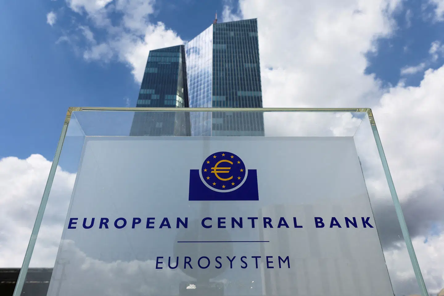 Den Europæiske Centralbank (ECB) har sit hovedkvarter i Frankfurt i Tyskland. Banken ser ingen grund til at ændre indlånsrenten, som den torsdag har besluttet at fastholde på 2,0 procent. (Arkivfoto).