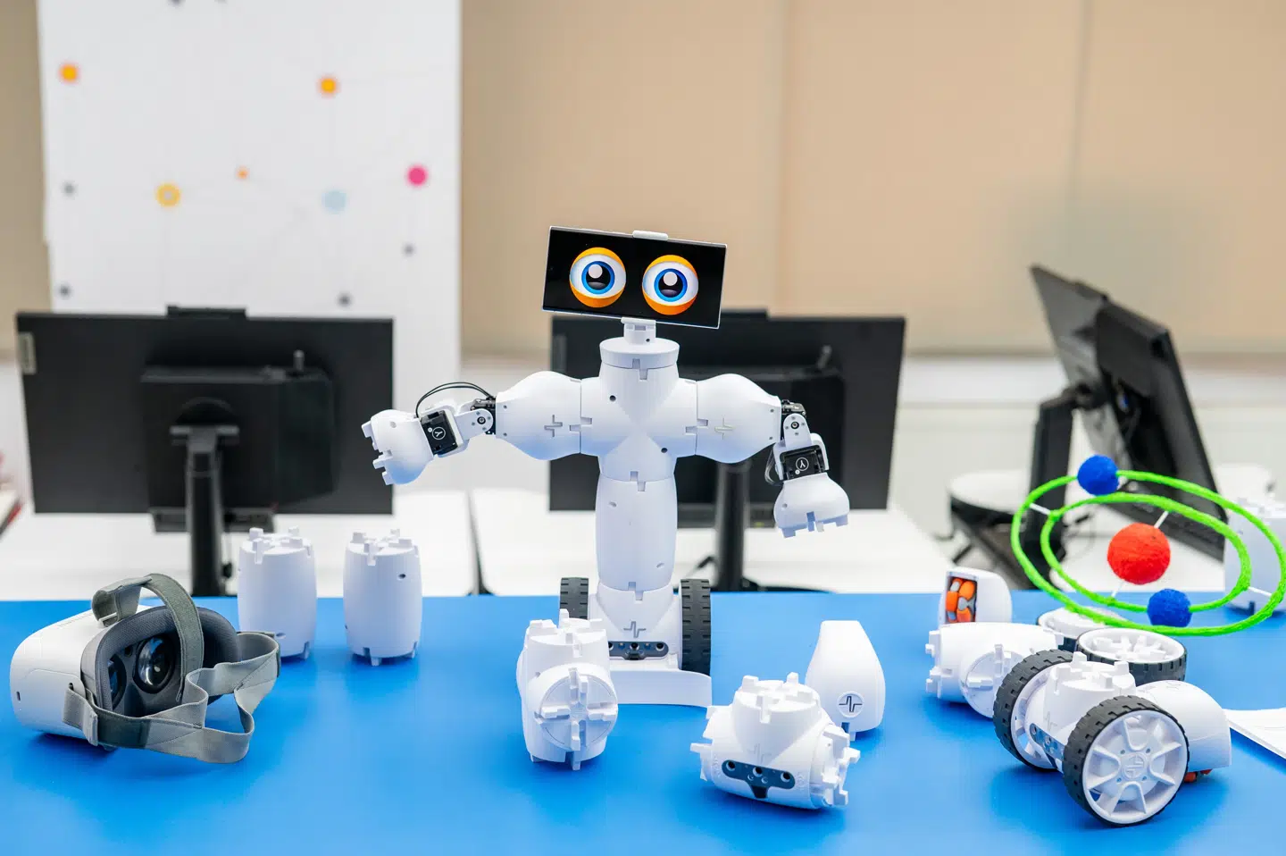 Shape Robotics har været meget i vælten på det seneste – og det hele ser ud til at være blevet meget værre.