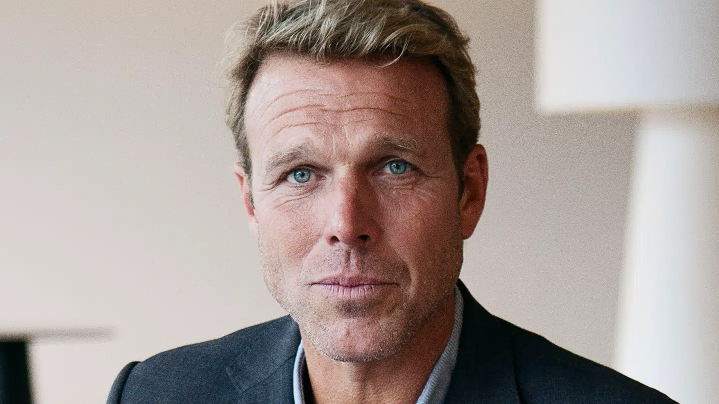 Mikkel Beha Erichsen kommenterer, at familien altid har rejst under en heldig stjerne.