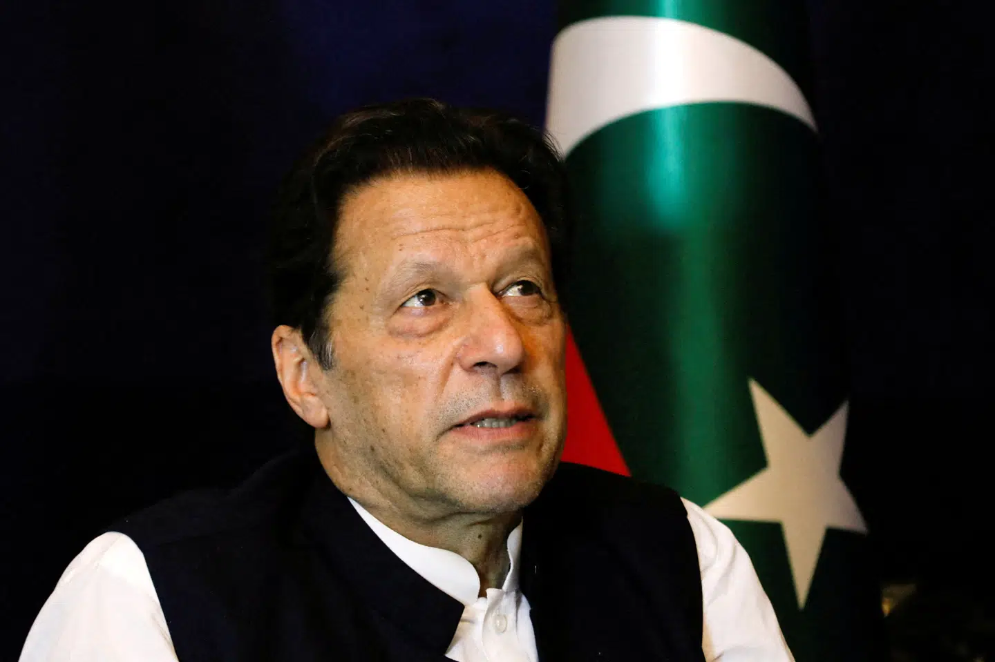 Imran Khan under et interview i marts 2023. I maj samme år blev han anholdt af de pakistanske myndigheder, som har anklaget ham for en lang række lovovertrædelser. Han har siden siddet i fængsel. (Arkivfoto).