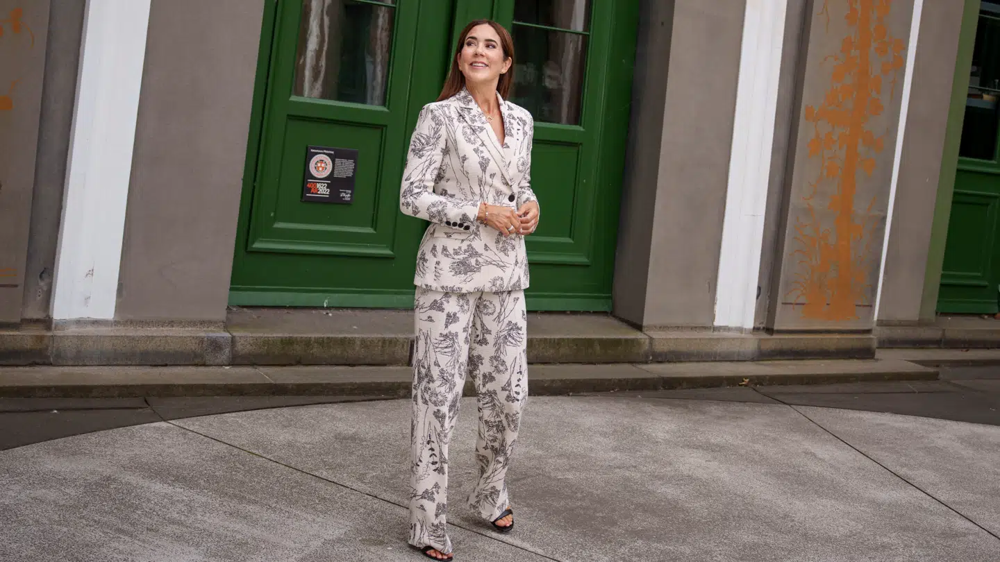 Dronnings tøjvalg vinder en 14.-plads på listen.