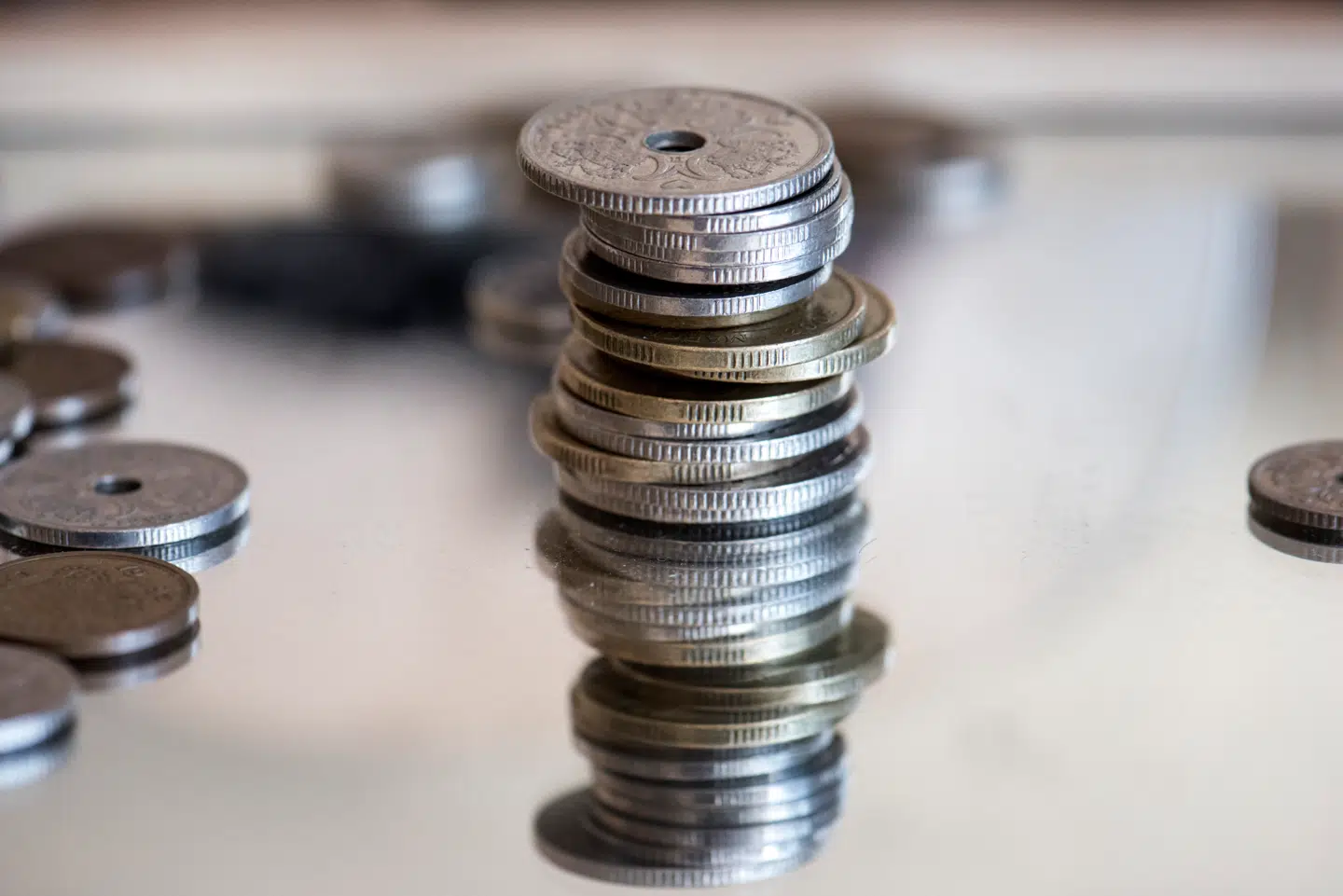 Selv om der i 2020 blev lagt loft over renterne for kviklån, har tusinder af danskere alligevel betalt alt for høje renter, siger eksperter.