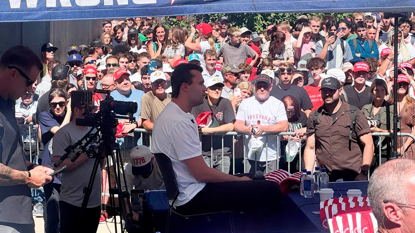 Charlie Kirk i gang med det event på Utah Valley University, hvor han ikke længe efter blev dræbt.