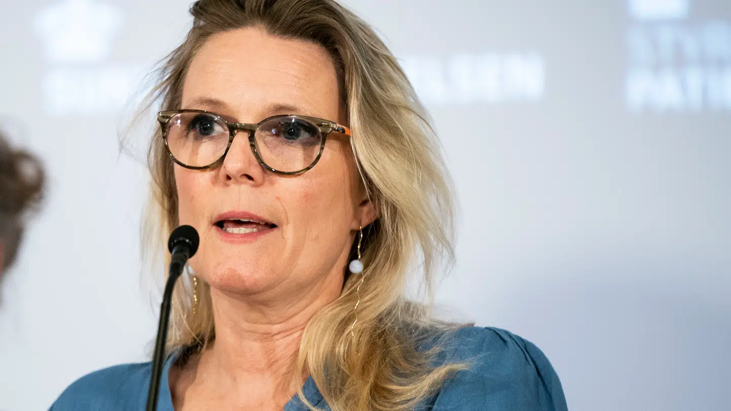 Overlæge Bolette Søborg fra Statens Serum Institut er meget tilfreds med, at influenzaen først nu har smittet mange danskere.