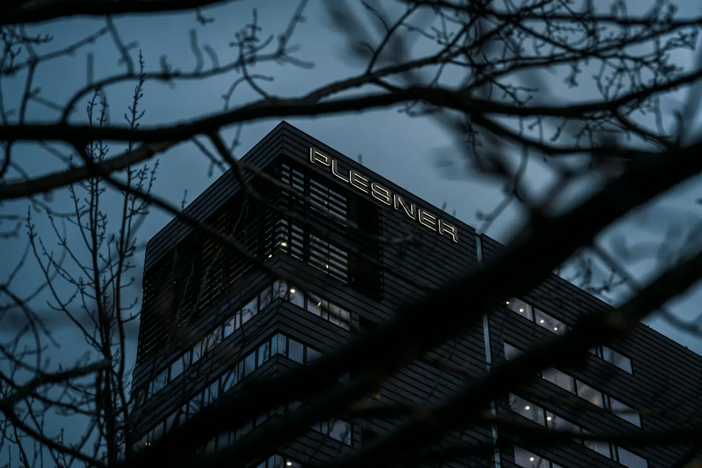 Ifølge Berlingskes oplysninger tjente partnerne i advokatfirmaet Plesner hver omkring 18 millioner kroner i 2024. I indeværende år er tallet faldet kraftigt.