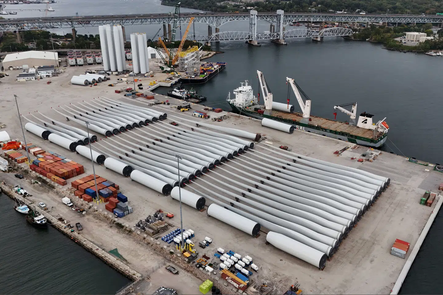 En dommer gav i september Ørsted lov til at fortsætte arbejdet på havvindmølleparken Revolution Wind. Nu har Trump-administrationen sat lejekontrakten for Revolution Wind og yderligere fire parker under opbygning på pause. (Arkivfoto).