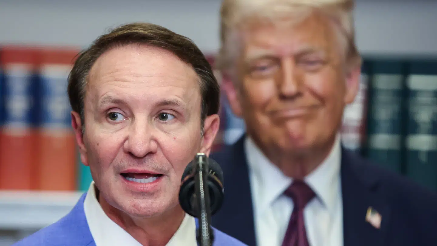 Jeff Landry (i forgrunden) er Donald Trumps nye særlige udsending i Grønland.