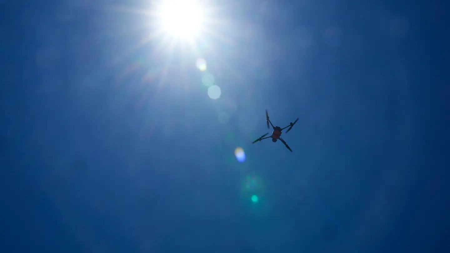 Udenlandske droner – ikke mindst kinesiske – er i de senere år blevet almindeligt i mange amerikanske brancher som filmindustrien, i landbruget og hos politiet.