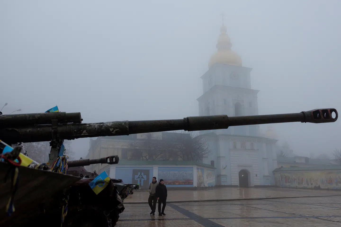 Krigen i Ukraine har betydet flere handler med virksomheder inden for forsvarsindustrien.