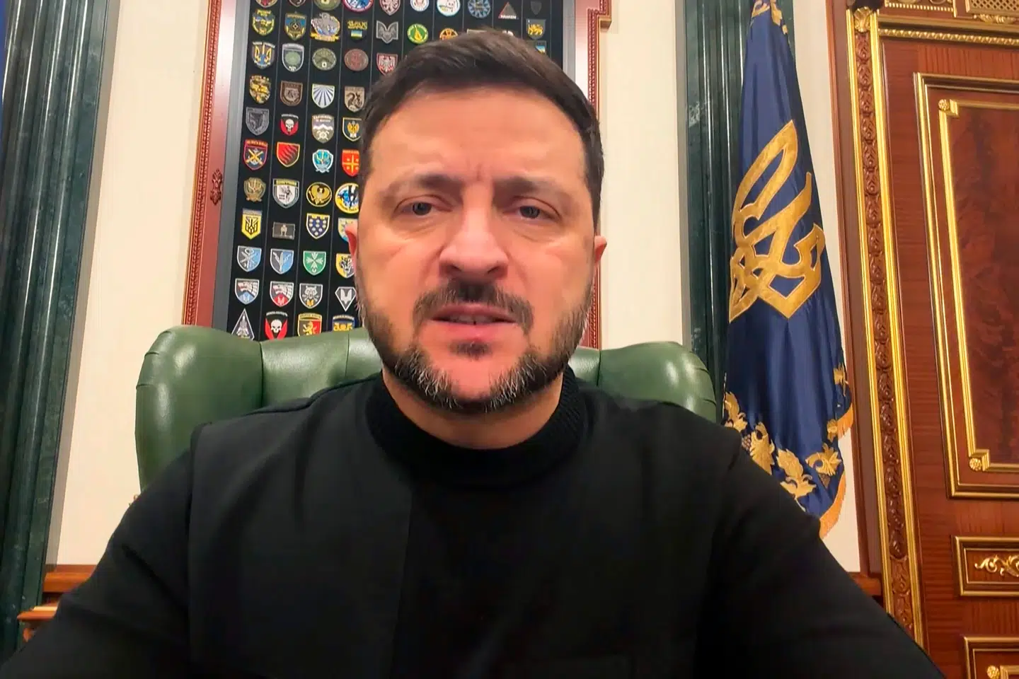 Ukraines præsident Volodymyr Zelenskyj talte d. 24. december fra sit kontor i Kiev om et revideret udkast til en fredsplan.