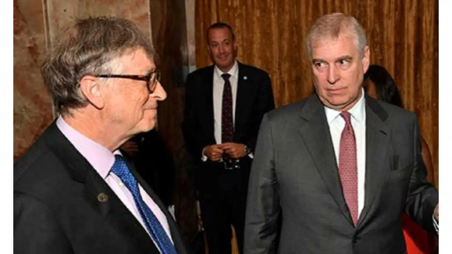 Også et billede af Bill Gates og Andrew Mountbatten-Windsor lå i filerne.