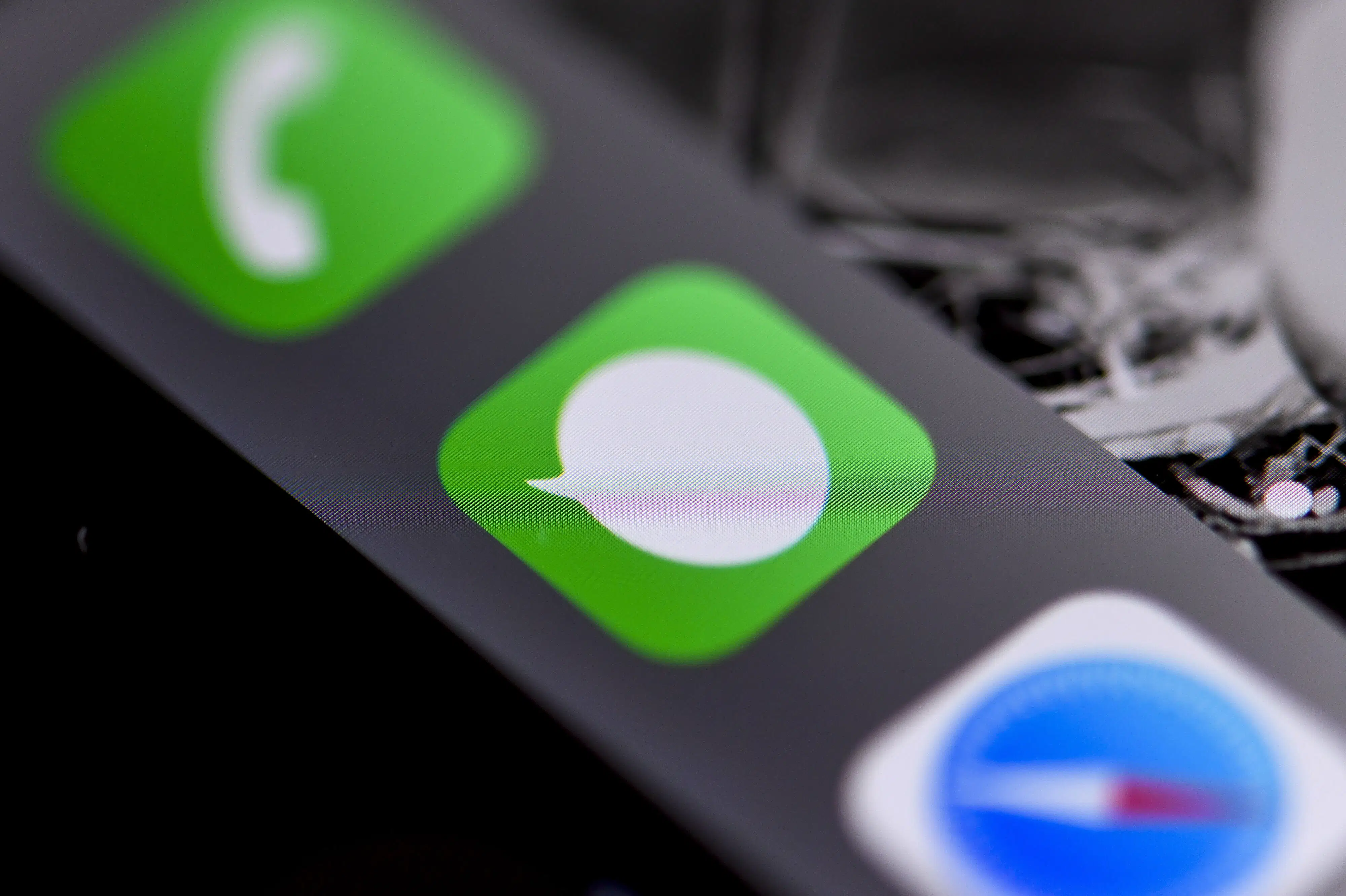 Flere end sidste år sendte billeder og video med mobilen juleaften