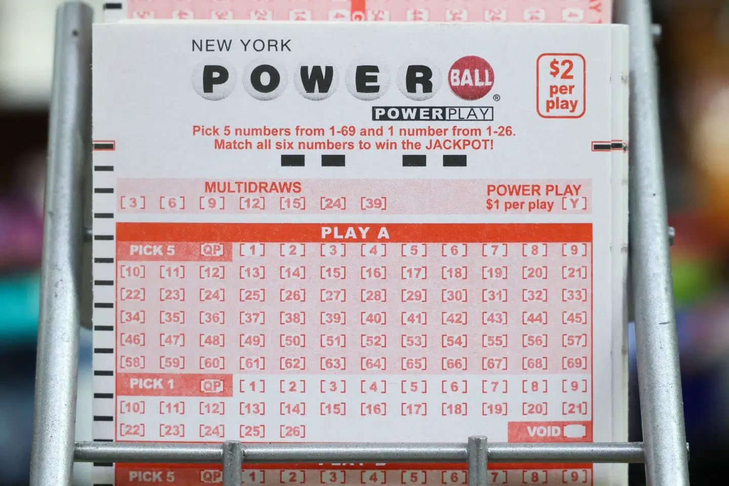 USA har tradition for landsdækkende lottospil, hvor amerikanere kan deltage få få dollar. Astronomiske beløb er på højkant i præmiepuljen. (Arkivfoto).
