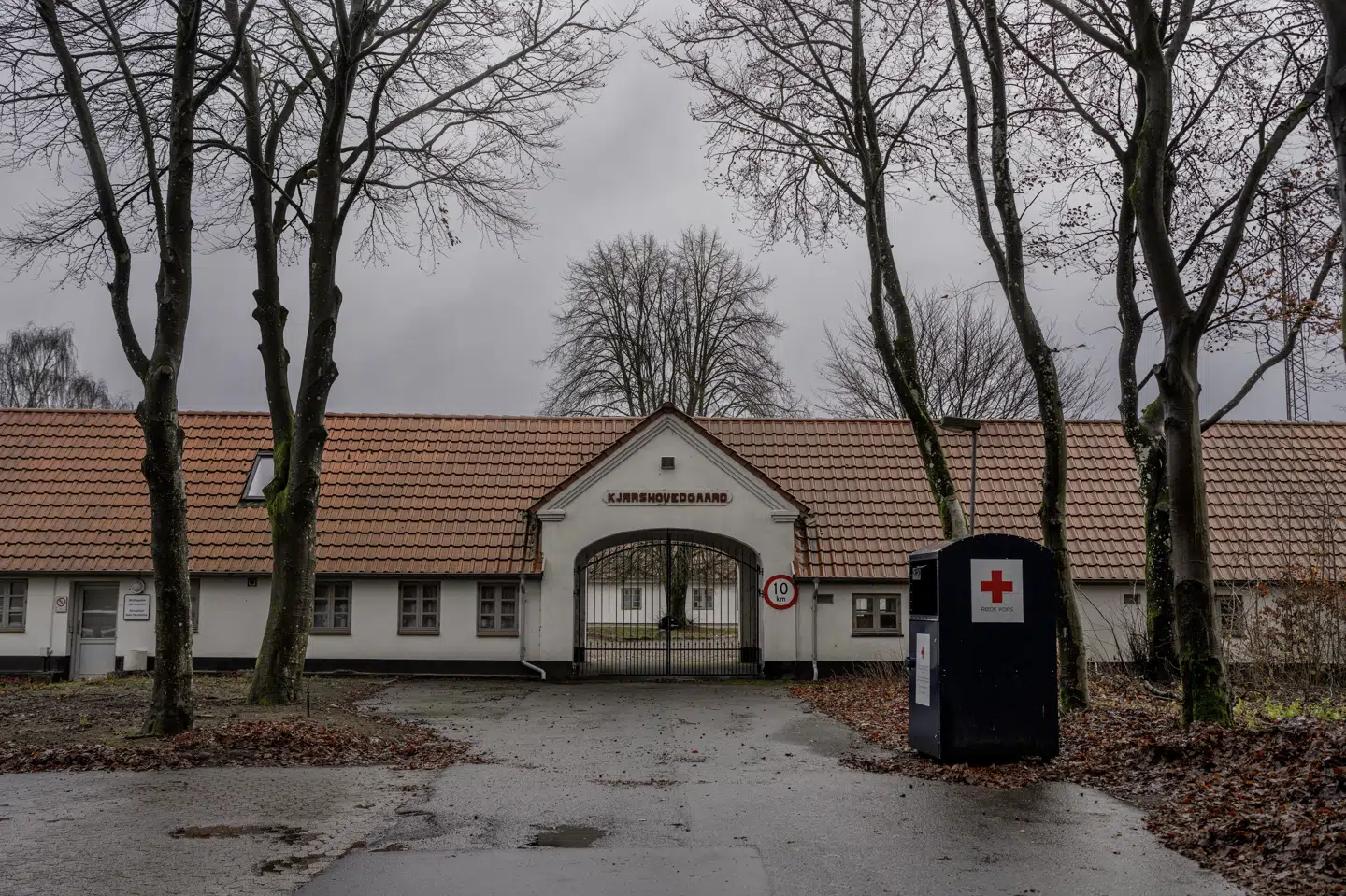 Udrejsecenter Kærshovedgård ligger ved Bording i Midtjylland. Stedet huser afviste asylansøgere, udvisningsdømte kriminelle og personer på tålt ophold. (Arkivfoto).