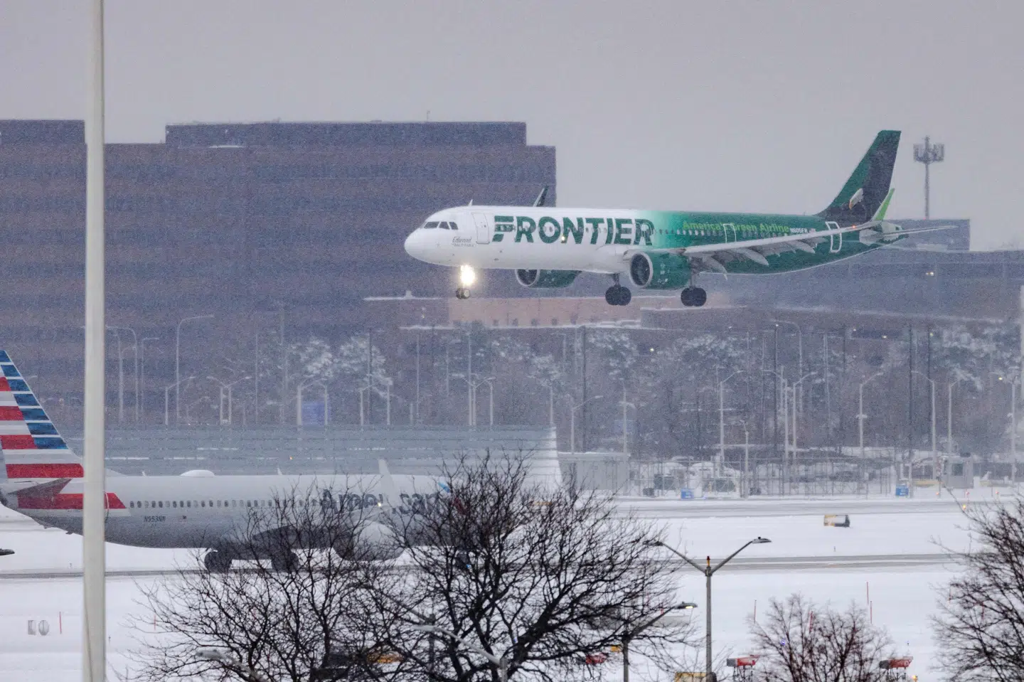 Flytrafikken flere steder i USA er præget af vintervejret. Det førte fredag til en lang række aflysninger og forsinkelser. (Arkivfoto).