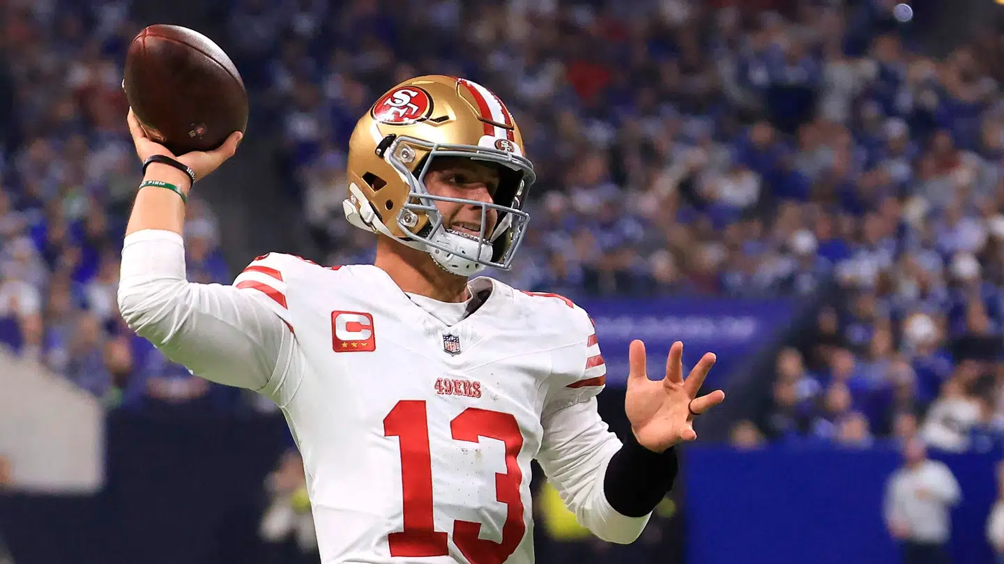 Mens San Francisco 49ers quarterback, Brock Purdy, kastede det ene touchdown efter det andet, dræbte en af NFL-holdets fans sin kone. Hendes datter er i kritisk tilstand efter at være blevet skudt i hovedet af manden.