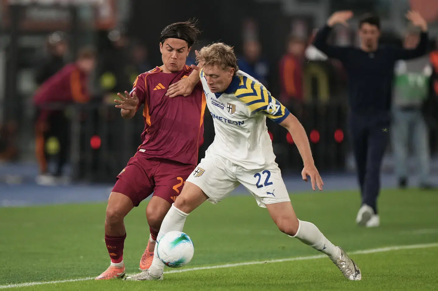 I Serie A-kamp nummer 15 lykkedes det Oliver Sørensen (til højre) at komme på tavlen for Parma. (Arkivfoto)