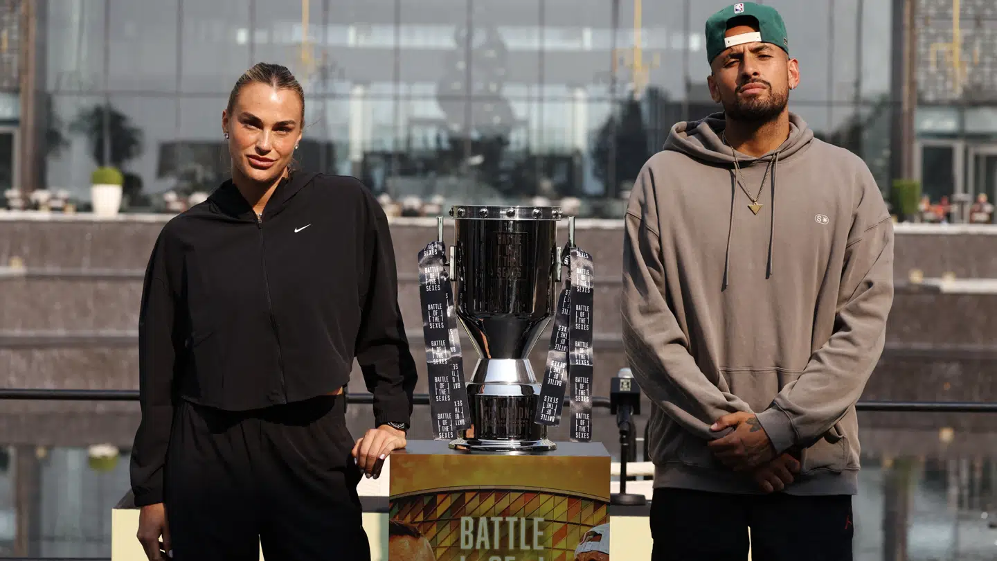 Kampen er blevet kritiseret af fans og eksperter verden over.