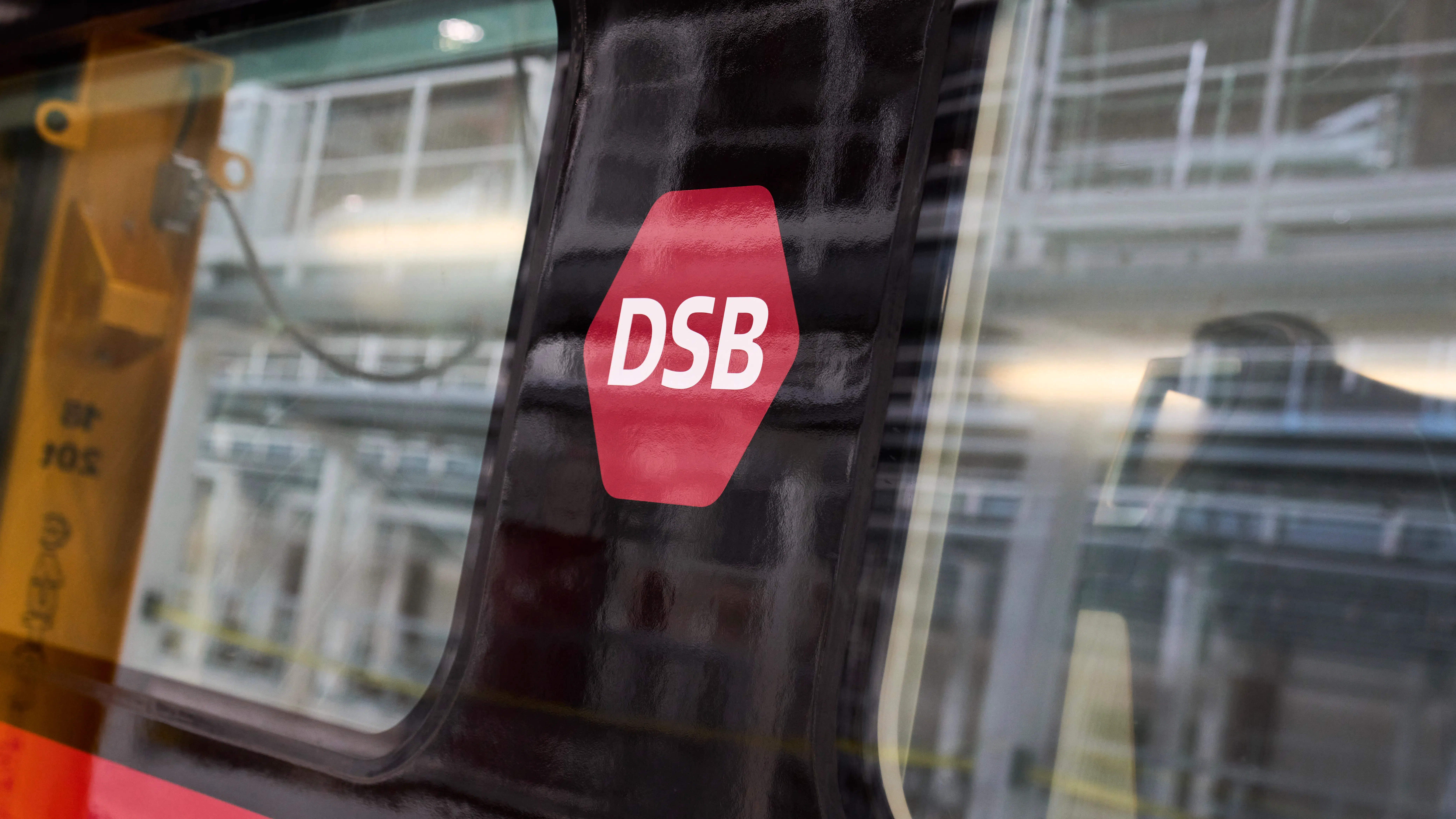 Massive aflysninger fortsætter: Indsætter togbusser på strækning