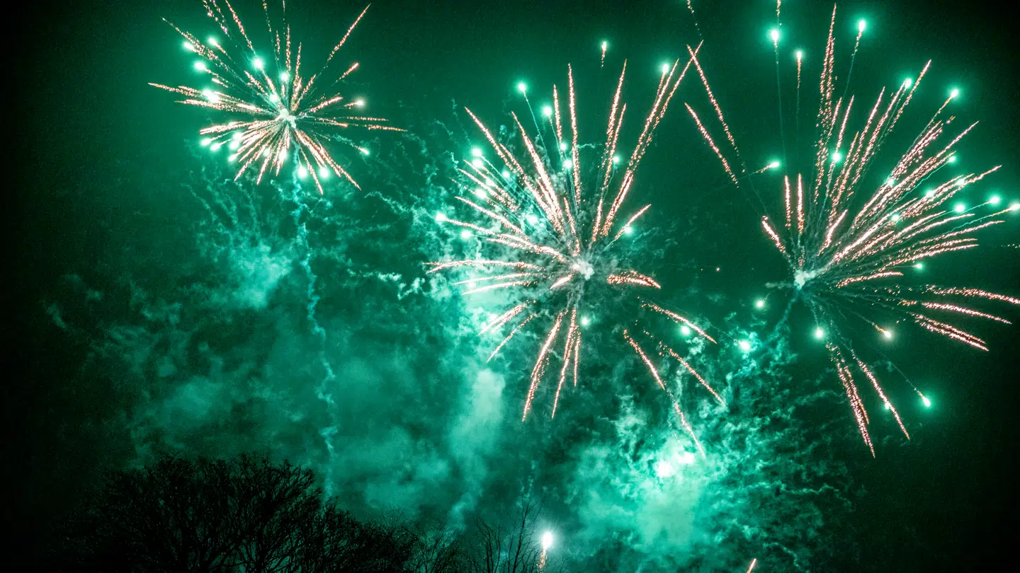 Regn og blæst truer nytårsaften.