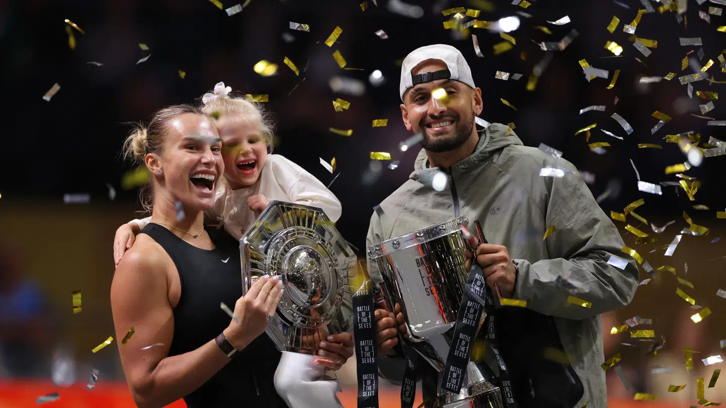 Nick Kyrgios vandt sikkert over Aryna Sabalenka søndag aften.