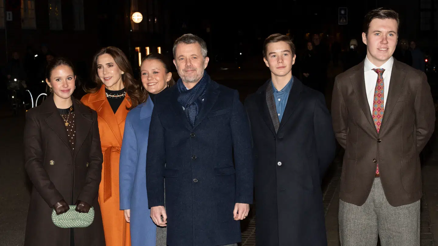 72 procent af de adspurgte ønsker at bevare monarkiet.