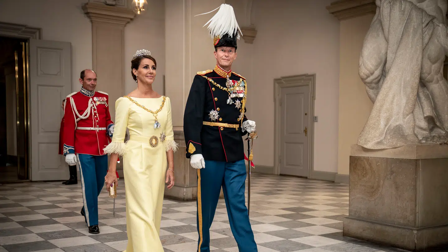 52 procent er positive overfor Prins Joachim, der indtager bundplacering og ligger lige under prinsesse Marie med 55 procent.