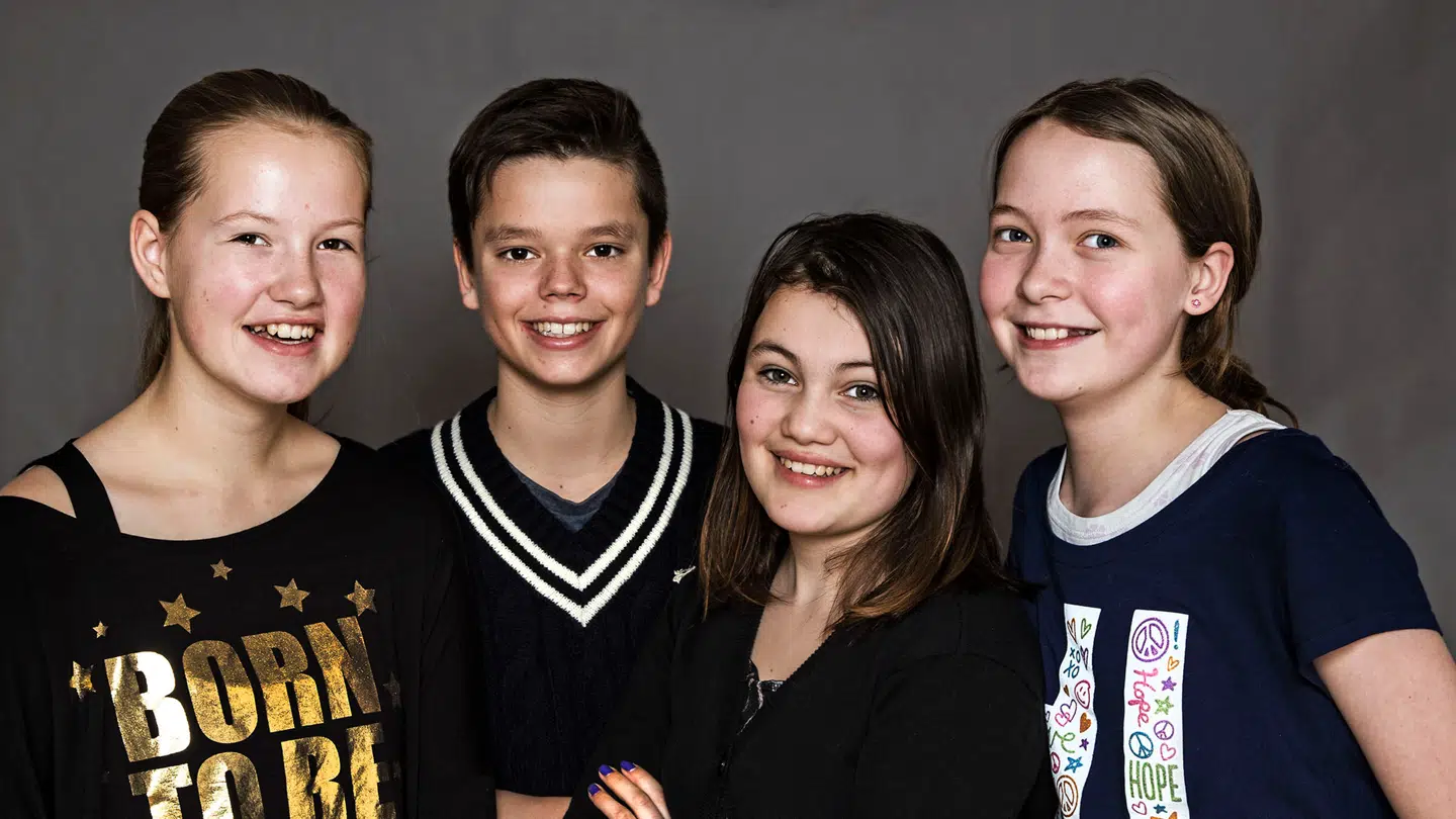 Efter 15 år som verdensberømt i Danmark blev det for meget for Emma. Hun fik stress og hendes familie valgte at forlade det populære TV 2-program.