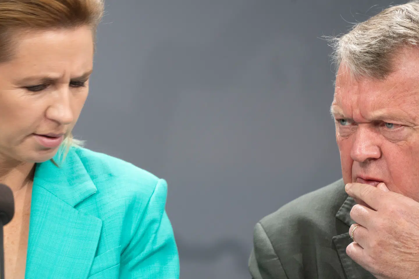 Partierne på Christiansborg ender med at slippe for regningen, som sendes videre til de virksomheder, der forsøger at følge de regler, som regeringen indførte tidligere på året.