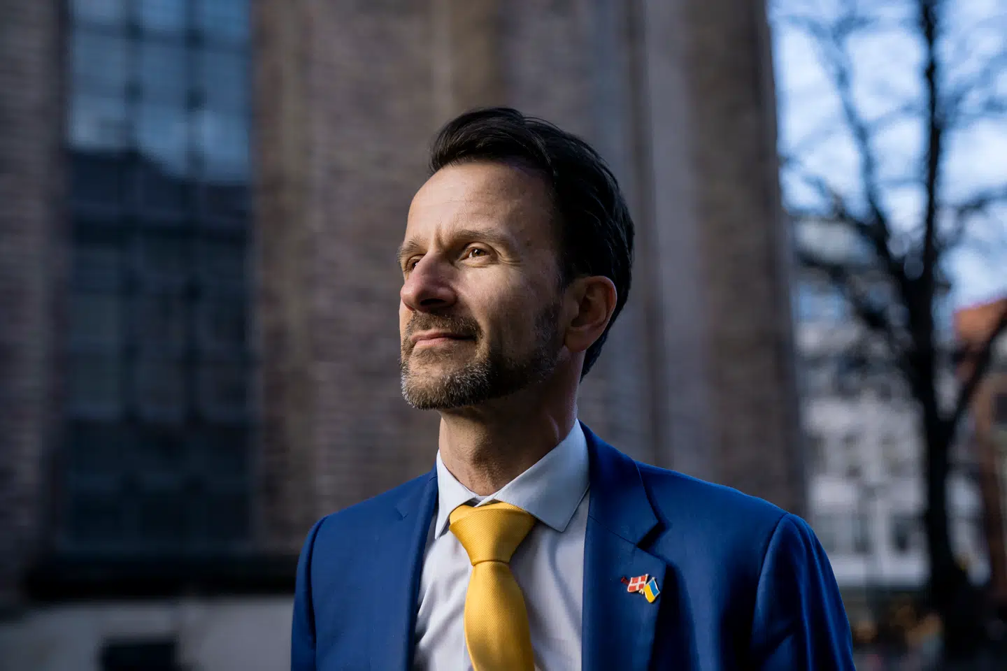 »2026 var et vildt år,« svarer en bedstefar sit barnebarn i Jonas Parello-Plesners opdigtede fortælling om, hvad det kommende år kunne føre med sig. Foto: Thomas Lekfeldt