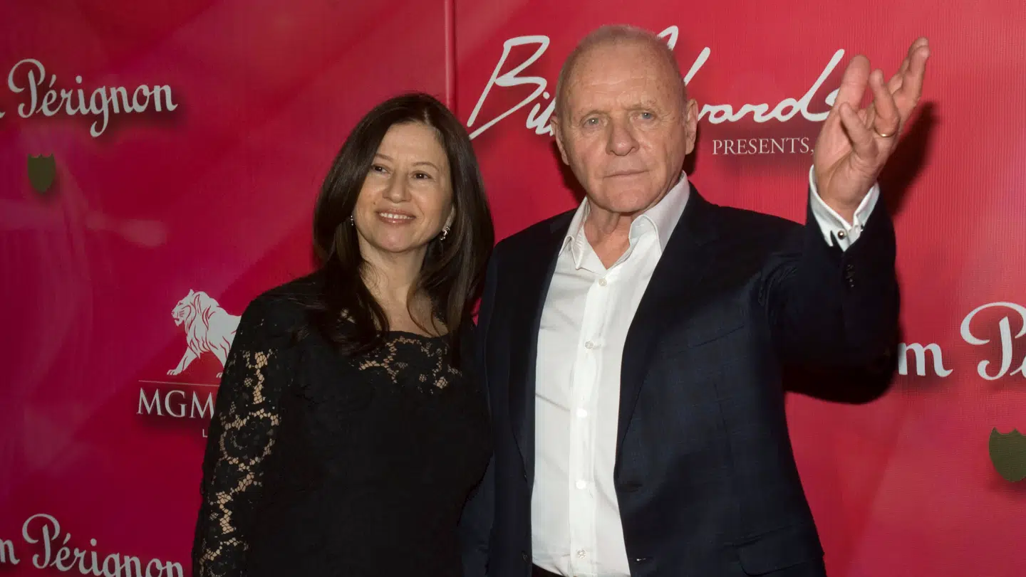 Sir Anthony Hopkins med sin kone Stella Arroyave i 2012.