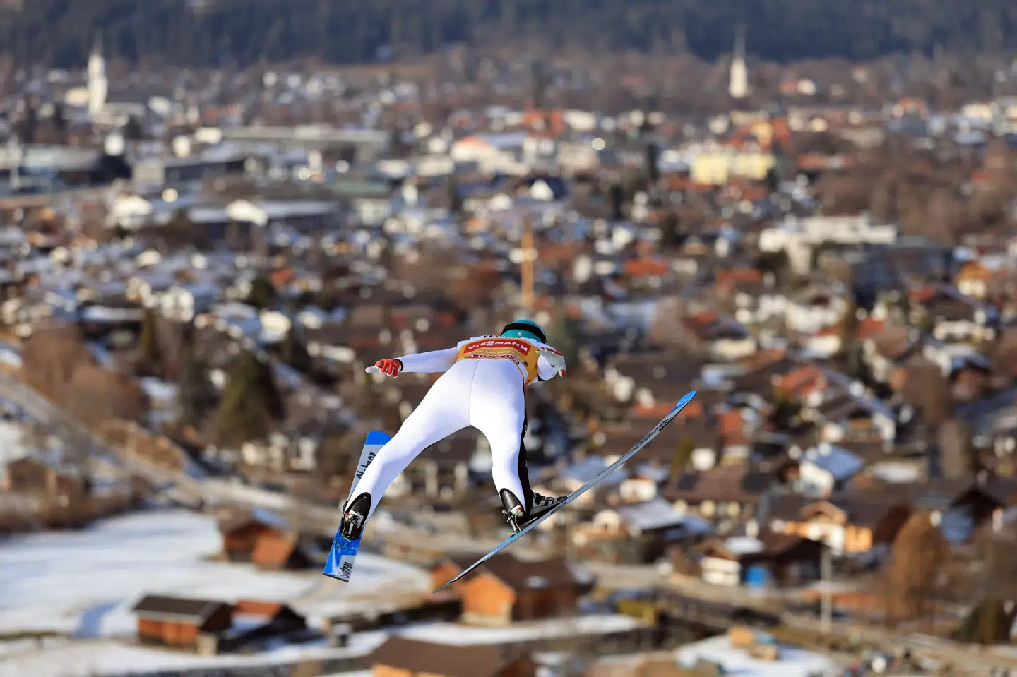 Domen Prevc levede op til favoritværdigheden i Garmisch-Partenkirchen, hvor sloveneren vandt for første gang.