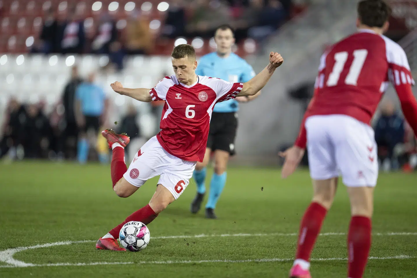 Oscar Fraulo afslutter her i en U21-landskamp i 2024. (Arkivfoto).