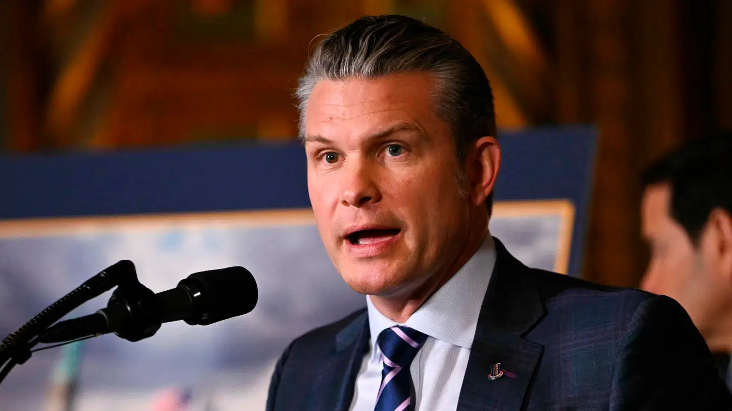 Pete Hegseth er kendt for at være Ukraine-kritisk.