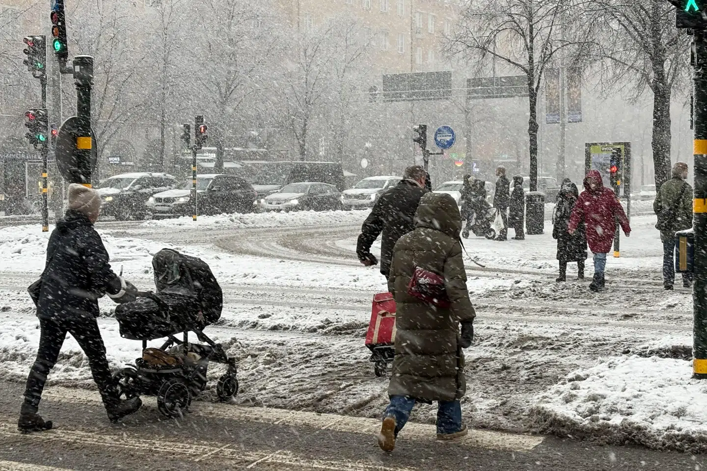 Sveriges hovedstad, Stockholm, var fredag præget af store mængder sne. Natten til lørdag gav det store udfordringer især omkring motorvejen E22. (Arkivfoto).