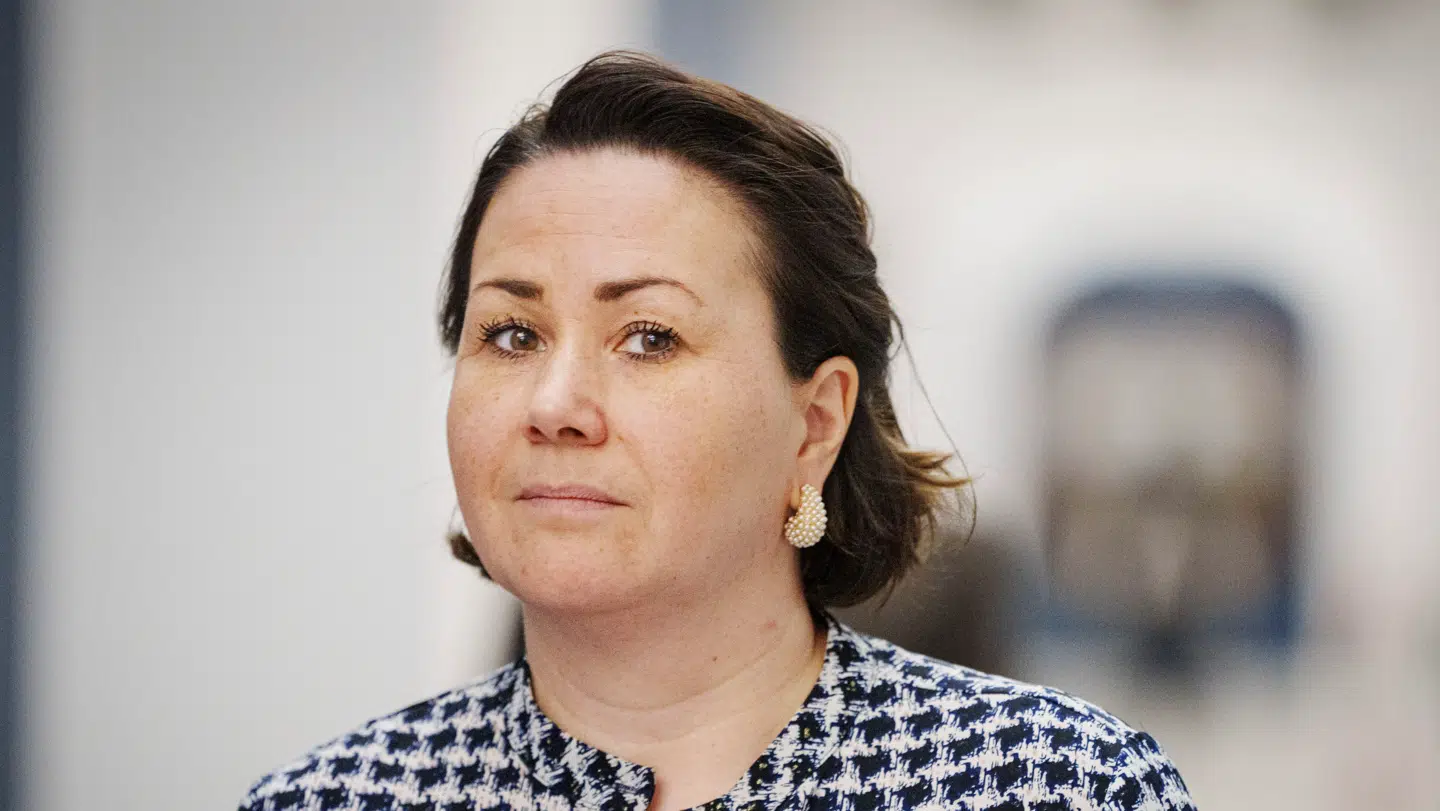 Aaja Chemnitz er medlem af Folketinget for det grønlandske parti Inuit Ataqatigiit.