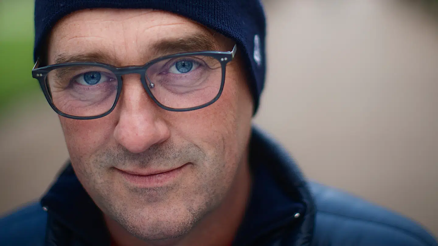 Tv-værten Peter Ingemann deler en meget personlig historie i ugens afsnit af 'Ikke et ord om politik'.